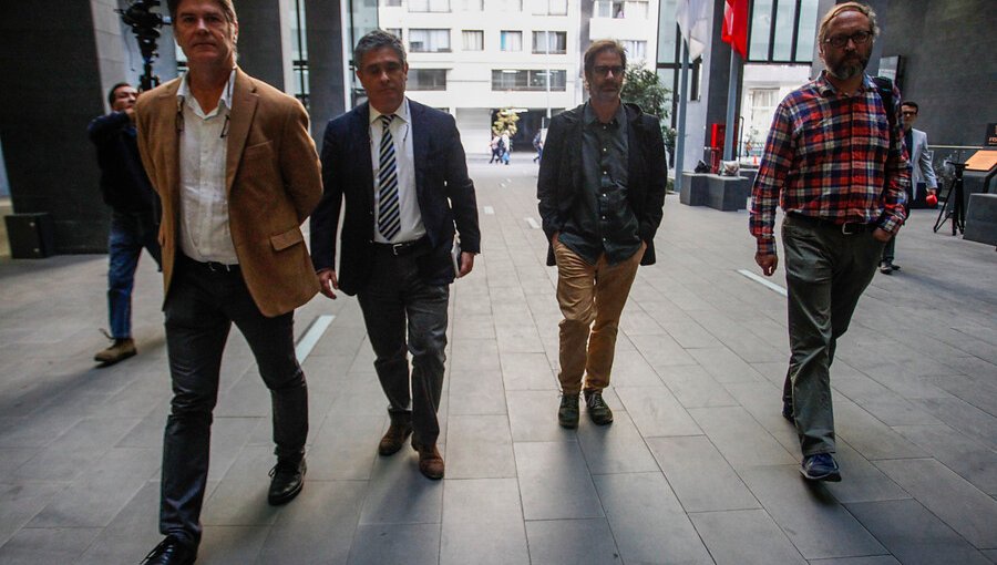 Víctimas de Karadima criticaron convenio entre Fiscalía y Conferencia Episcopal