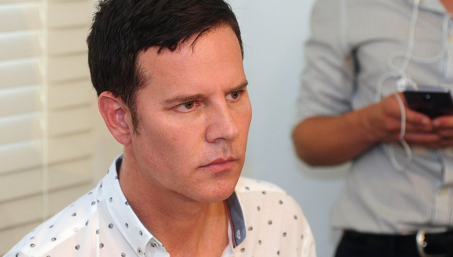 Juan Carlos Cruz criticó a Abbott por convenio: "No voy a parar hasta que renuncie"