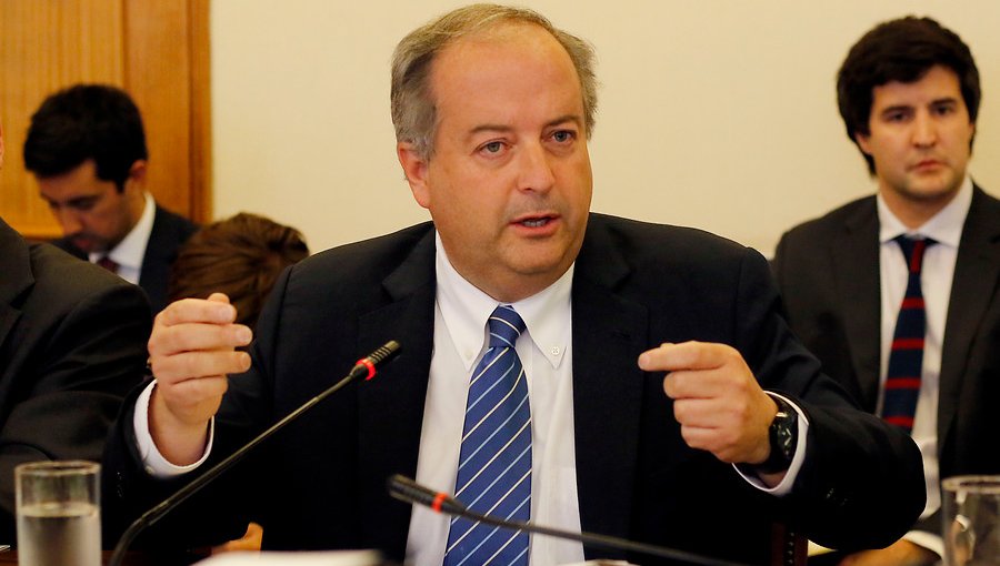 Ministro Monckeberg: "Sacar adelante la reforma a las pensiones es hoy un deber ético"