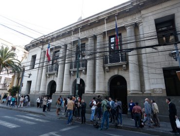 Municipio de Valparaíso no descarta presentar acciones legales para identificar a responsables de presunto fraude en expo de Gaudí