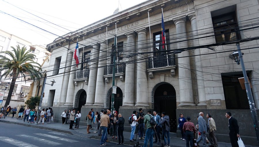 Municipio de Valparaíso no descarta presentar acciones legales para identificar a responsables de presunto fraude en expo de Gaudí