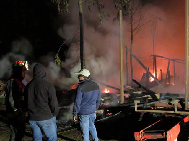 Dos Adultos Mayores Murieron En Incendio Que Destruyó Su Vivienda En Collipulli Puranoticiacl 6144