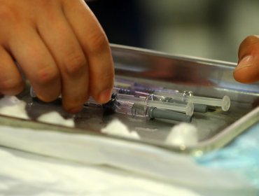 Mujer italiana que recorrió 3 regiones de Chile es nuevo caso confirmado de sarampión