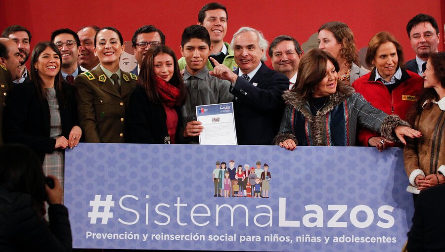 Sistema Lazos de reinserción de menores se ampliará a 50 comunas de país