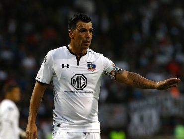 Esteban Paredes no jugaría ante Palestino para llegar bien al Superclásico