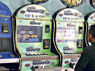 Senadora Aravena celebró aprobación en general del proyecto de ley sobre máquinas de juego