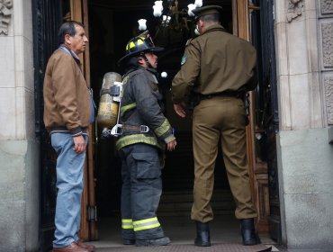 Evacuaron la Intendencia Metropolitana por fuerte olor a humo: no se encontró nada