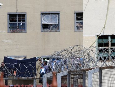 Gendarmería entregó informe a Corte Suprema por "módulo VIP" en Colina II y confirmó sumarios