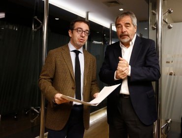 Bancada DC pide sancionar uso de datos personales en los correos del Ministerio de Educación