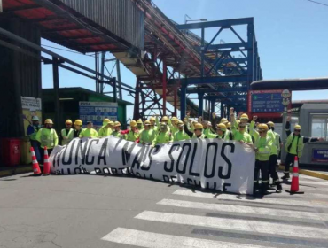 Sindicato de trabajadores portuarios de Ventanas iniciaron una paralización de actividades