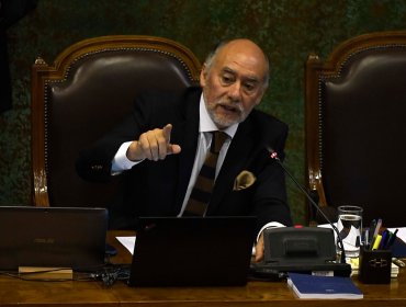 Presidente de la Cámara llama a legislar reforma de pensiones, pero "con precisiones"