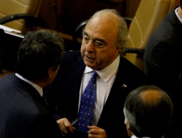 Diputado García agredió a periodista tras altercado con diputadas