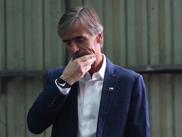 Ministro Valente aclaró participación de su hijo en gira oficial de Gobierno en Europa