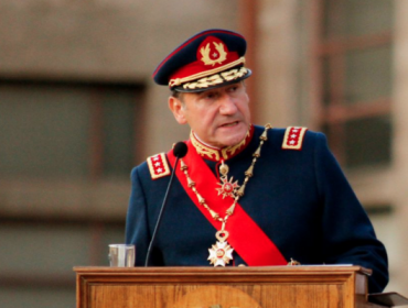 General (r) Fuente-Alba será formalizado el 30 de mayo por lavado de activos