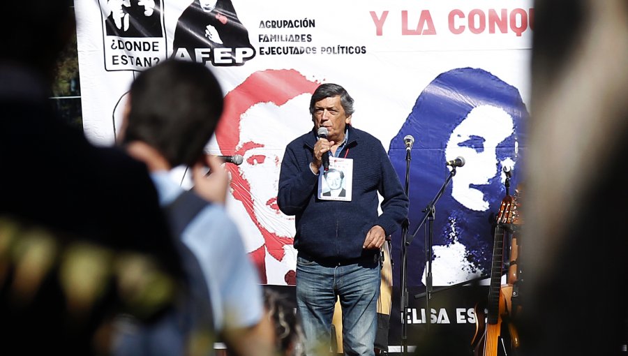 Partido Comunista se refiera al rol de la DC: "No hay posibilidad de construir unidad si no es sobre la base de la franqueza"
