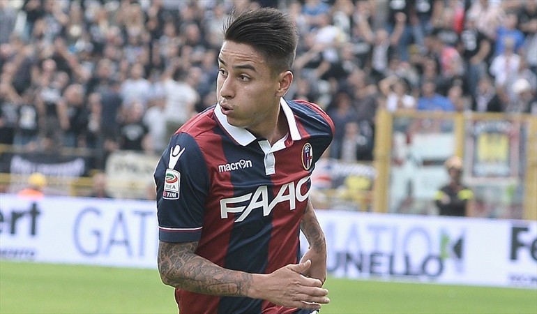 Erick Pulgar y Bologna se salvaron del descenso y seguirán jugando en Serie A