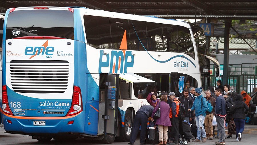 Diputados buscan prohibir el funcionamiento de buses interurbanos de dos pisos