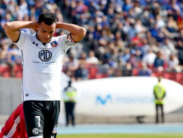 Lesión muscular dejará a Esteban Paredes al menos dos meses fuera de las canchas