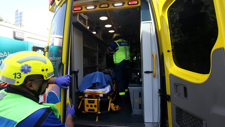 Familia quedó internada tras sufrir intoxicación por monóxido de carbono en Las Condes