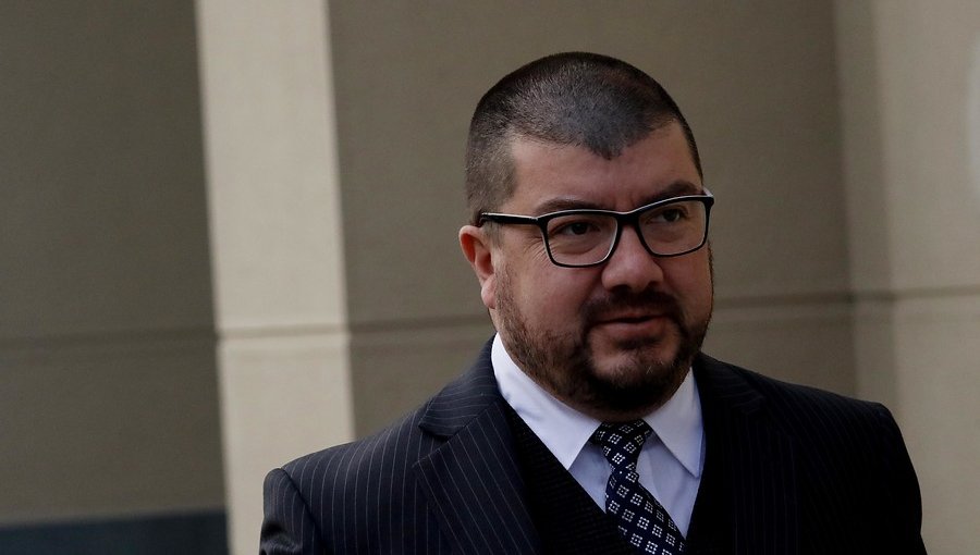 Declaran admisible recurso de protección presentado por el fiscal Sergio Moya