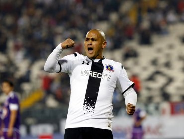 Humberto Suazo podría volver al fútbol profesional con un equipo mexicano