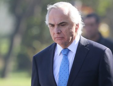 Ministerio de la Mujer cerró dos contratos con empresa de nuera del ministro Chadwick