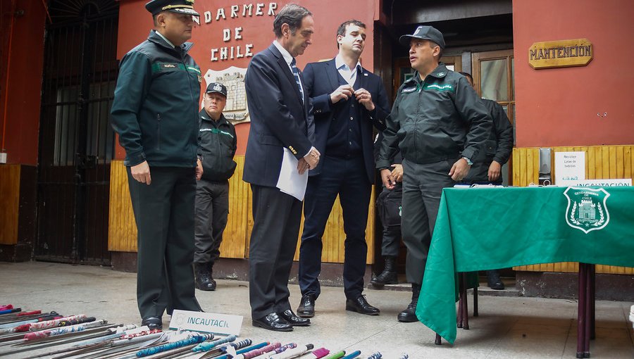 Gendarmes acusan montaje por "celda vip" encontrada en la ex Penitenciaría de Santiago