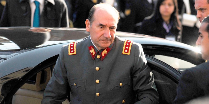 Formalización de general (r) Fuente-Alba fue reprogramada para el 20 de junio