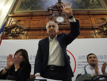 Heraldo Muñoz propuso someter a la Ley del Lobby a los partidos políticos