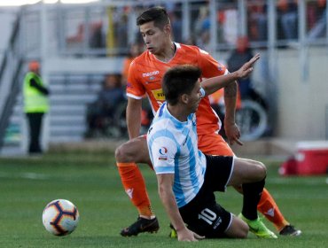 Cobreloa supo jugar con un hombre menos, pero solo empató con Magallanes