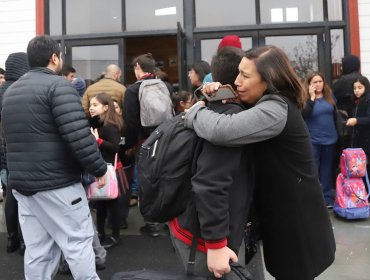 Colegio de Puerto Montt suspende clases por dos días luego de disparo a estudiante