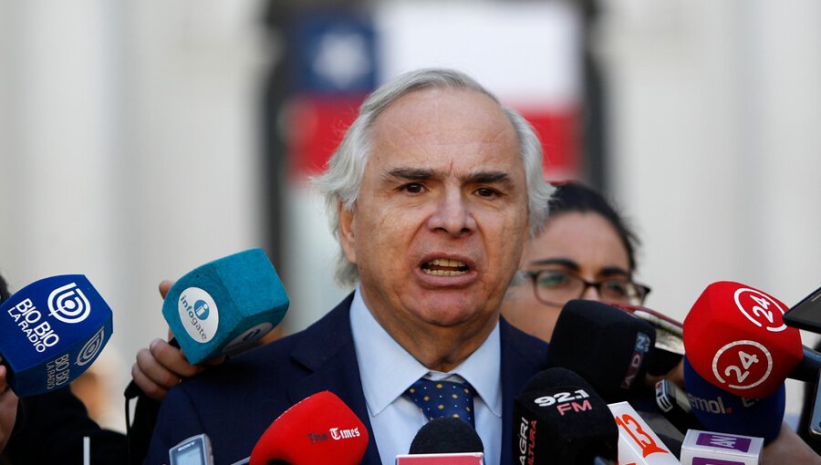 Gobierno respalda revisión de mochilas tras baleo en colegio de Puerto Montt