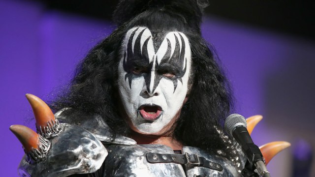 Gene Simmons, líder de Kiss: "Somos más importantes que el Papa"