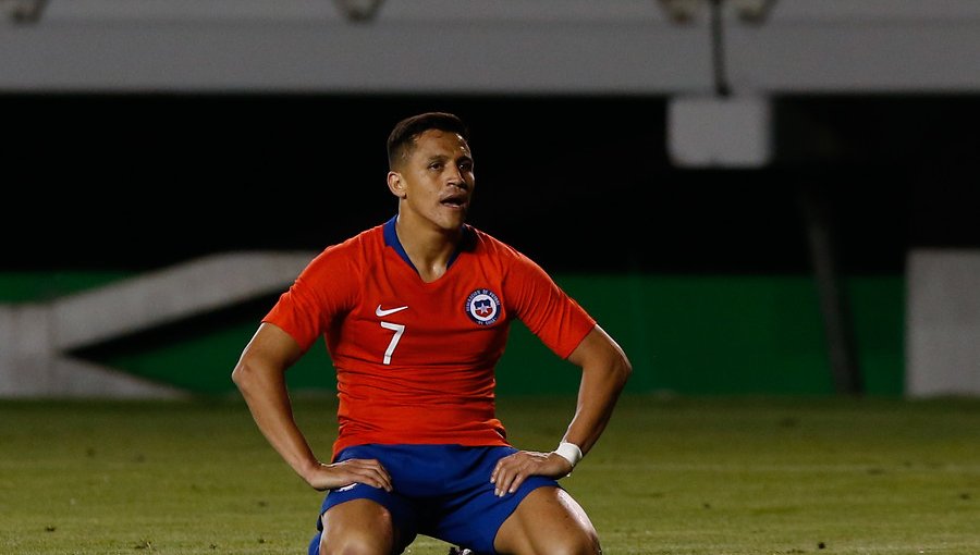 Presencia de Alexis en Copa América está en duda por una "infección en un tobillo"