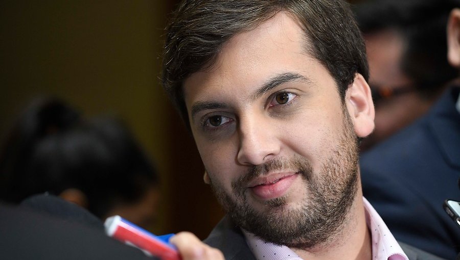 Democracia Cristiana ratificó salida del diputado Raúl Soto desde la Comisión de Trabajo