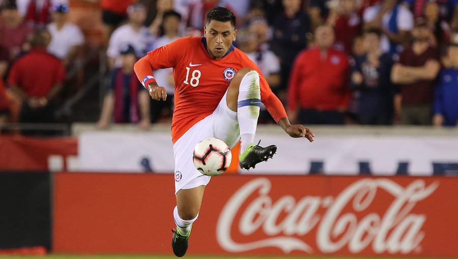 Lesión muscular de Gonzalo Jara preocupa en la selección chilena