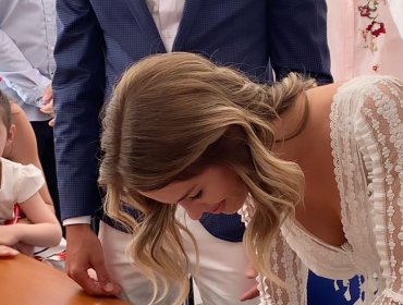 Gala Caldirola y Mauricio Isla contrajeron matrimonio civil en España