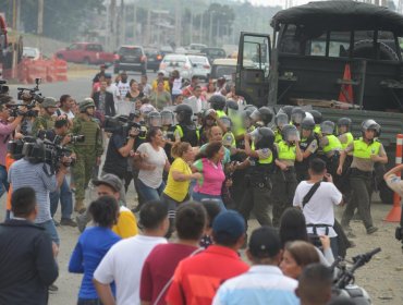 Seis presos murieron en un enfrentamiento entre bandas en una cárcel de Ecuador