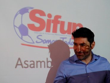 Sifup anuncia paro en el fútbol chileno por conflicto entre la ANFP y Naval