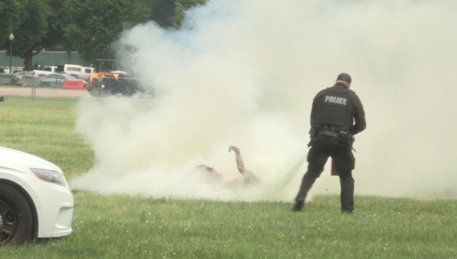 Falleció el hombre que se prendió fuego a metros de la Casa Blanca