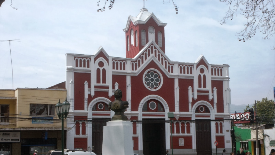 Desconocidos ingresaron a robar especies desde la iglesia Santo Domingo de Quillota