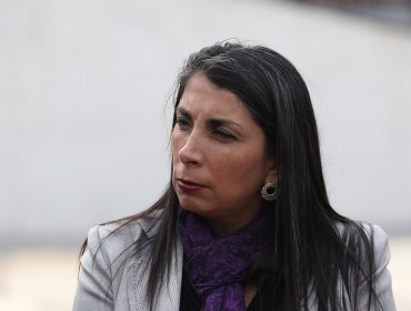 Intendenta Metropolitana califica como “inaceptable” respuesta de empresas eléctricas