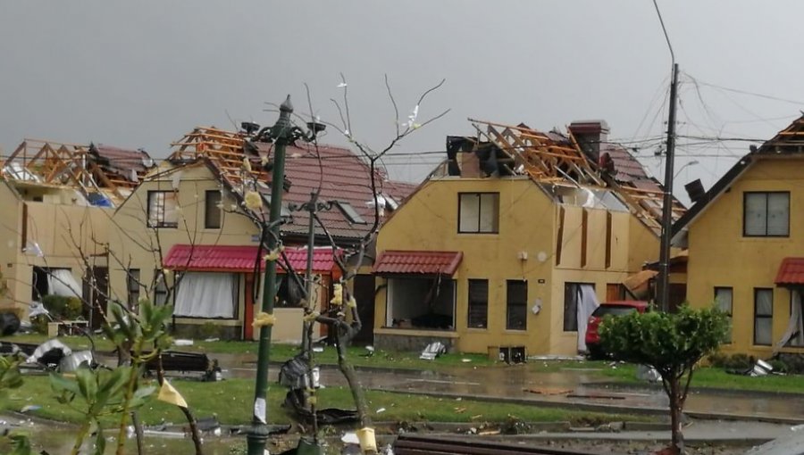 Al menos ocho viviendas fueron afectadas por trombas marinas en Talcahuano y Concepción