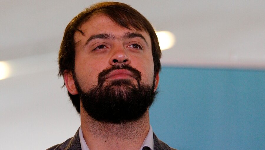Alcalde Sharp lamentó que no autorizaran marcha paralela a la Cuenta Pública en Valparaíso