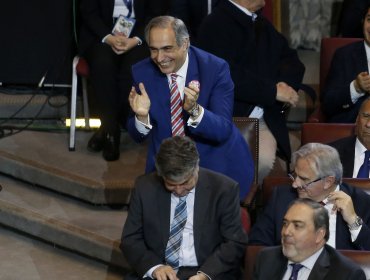 Oficialismo aplaudió anuncios de trenes rápidos y disminución de parlamentarios