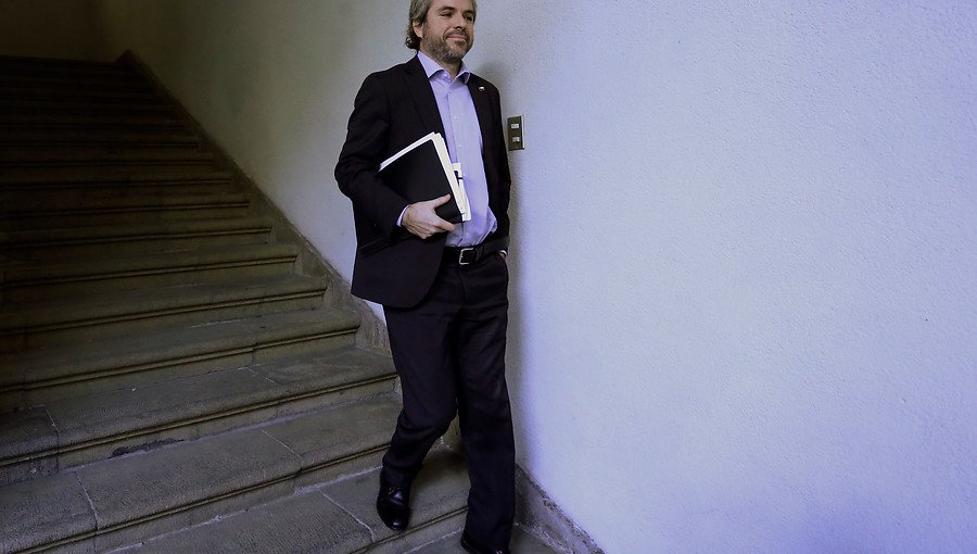 Ministro Blumel a RN: “Tengo la confianza de que Chile Vamos va a actuar con unidad y lealtad”