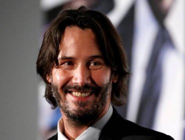 Marvel quiere que Keanu Reeves se una a Angelina Jolie en «The eternals»