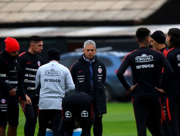 Plantel de la Roja se sometió a sorpresivo control antidopaje de la Conmebol