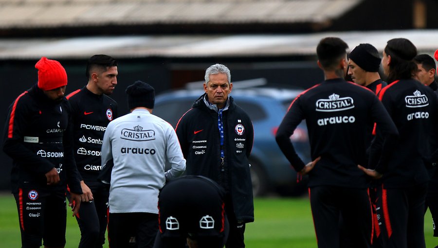 Plantel de la Roja se sometió a sorpresivo control antidopaje de la Conmebol