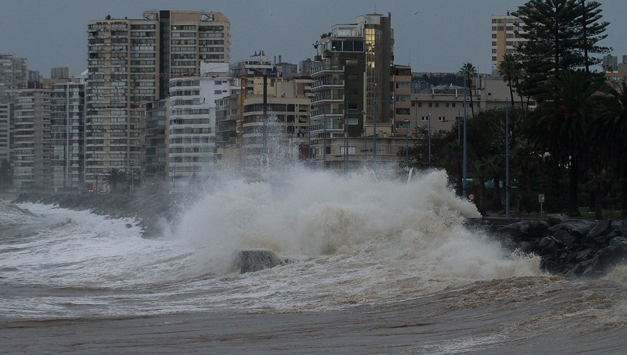 Armada extiende alerta de marejadas que se registrarán entre el Golfo de Penas y Arica